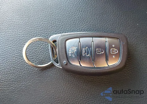 2019 Hyundai Ioniq Hybrid Blue z USA, uszkodzony, nr VIN KMHC65LC7KU113837